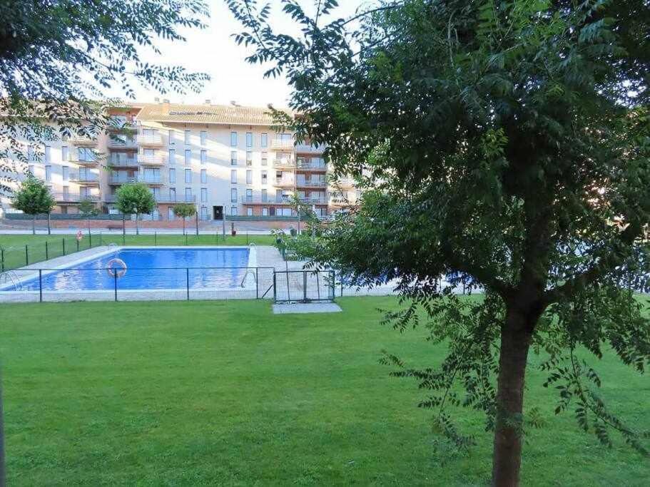 Precioso Atico Con Bonitas Vistas A La Pena Oroel Lejlighed Jaca Eksteriør billede